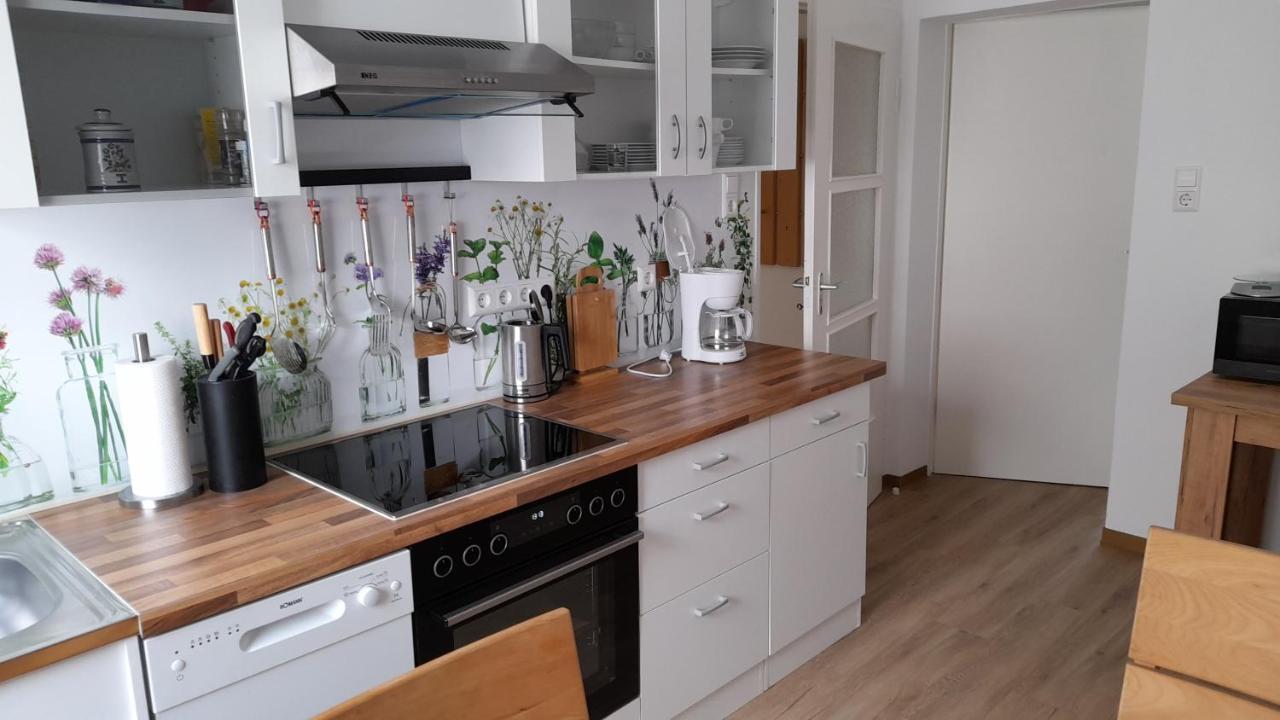 Ferienwohnung Christel Hirschhorn-Neckar Екстериор снимка